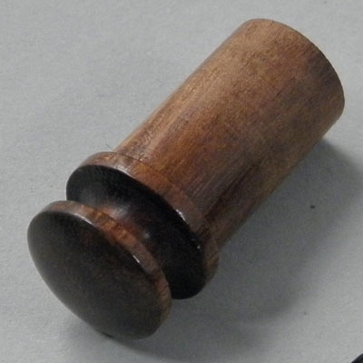 Montreux(モントルー)・12mm用エンドピン・Conversion Strap Pin for Acoustic Rosewood(8678)画像1