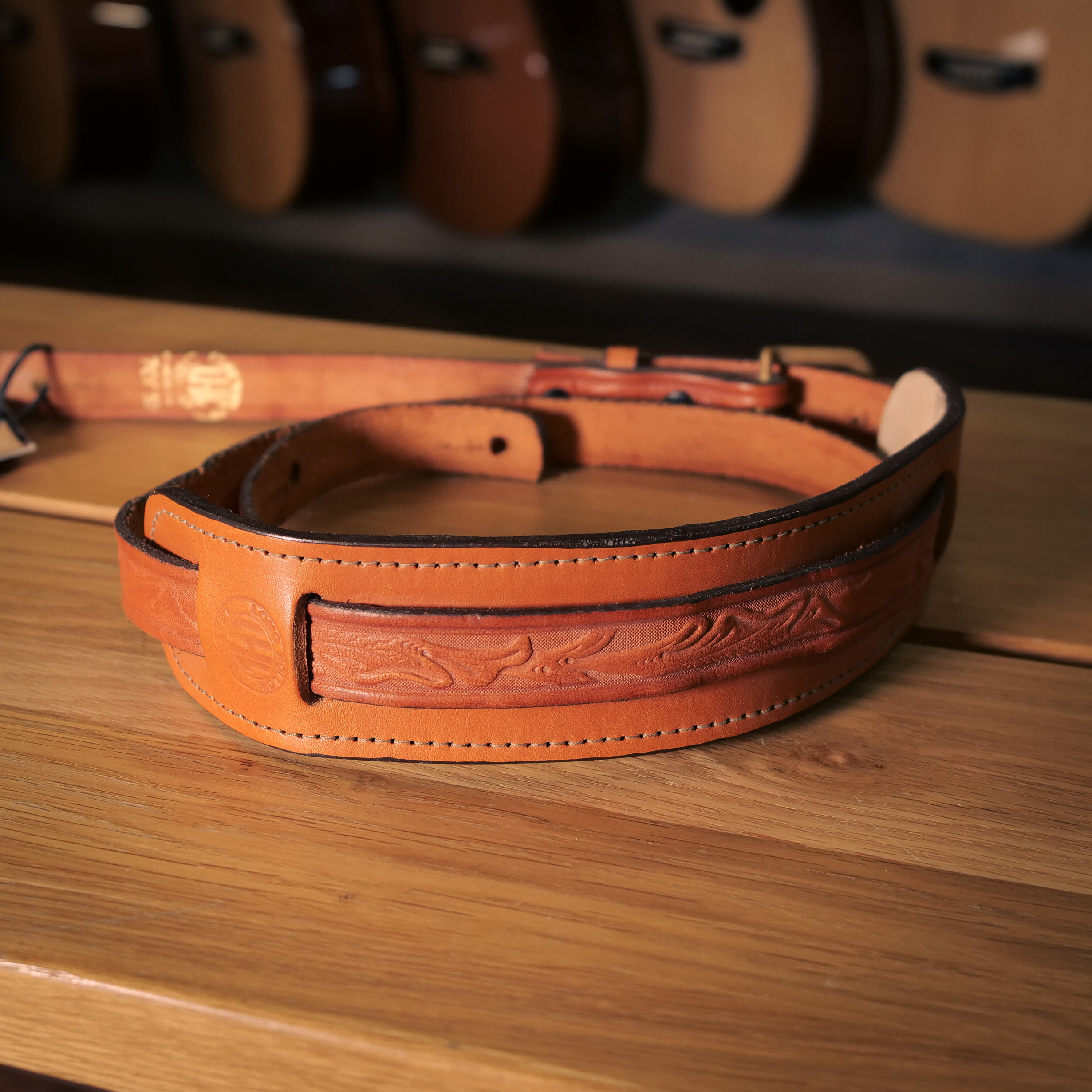 【会員様限定：ポイント還元5%】LHL・レザーストラップ・STRAP PREMIER 70010 tan