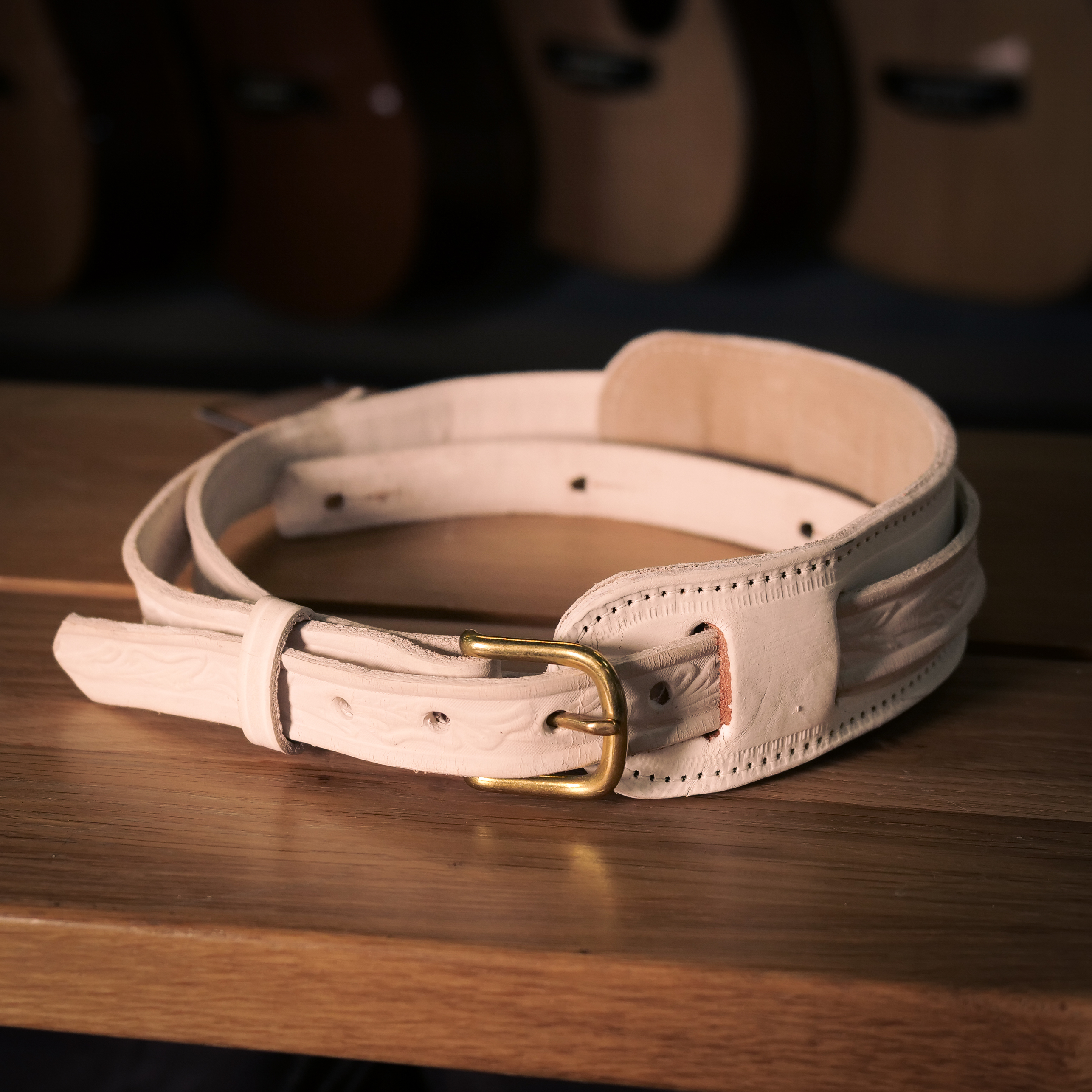 【会員様限定：ポイント還元5%】LHL・レザーストラップ・STRAP PREMIER 70010 white