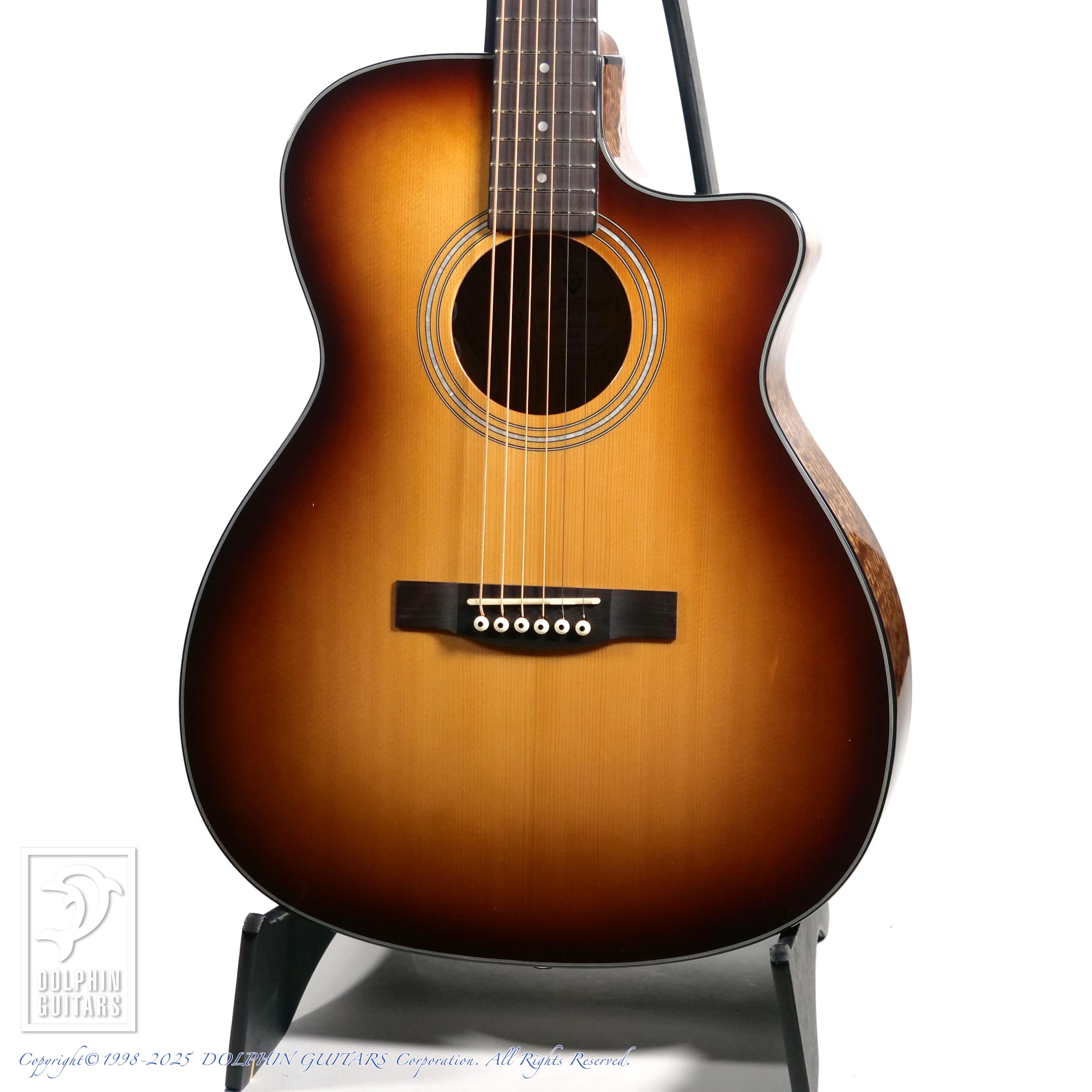 GUILD:OM-260CE DELUXE Burl