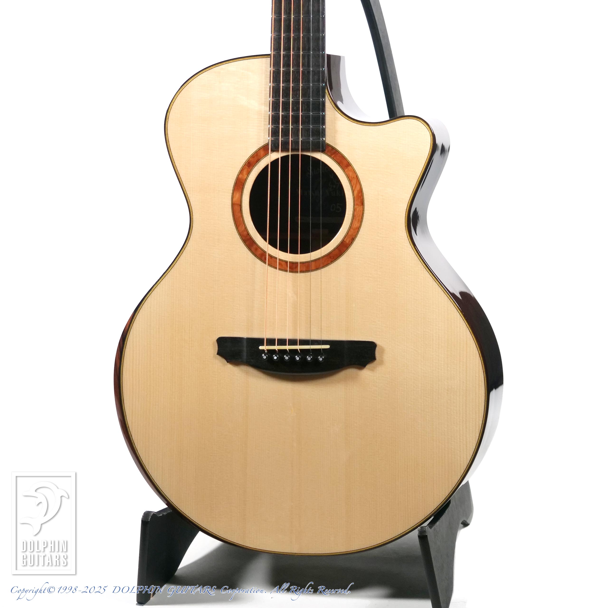 ギター play ACOUSTIC + SWITCH-3 Amazon | TC HELICON エレアコ・ギター用エフェクト付きボーカル