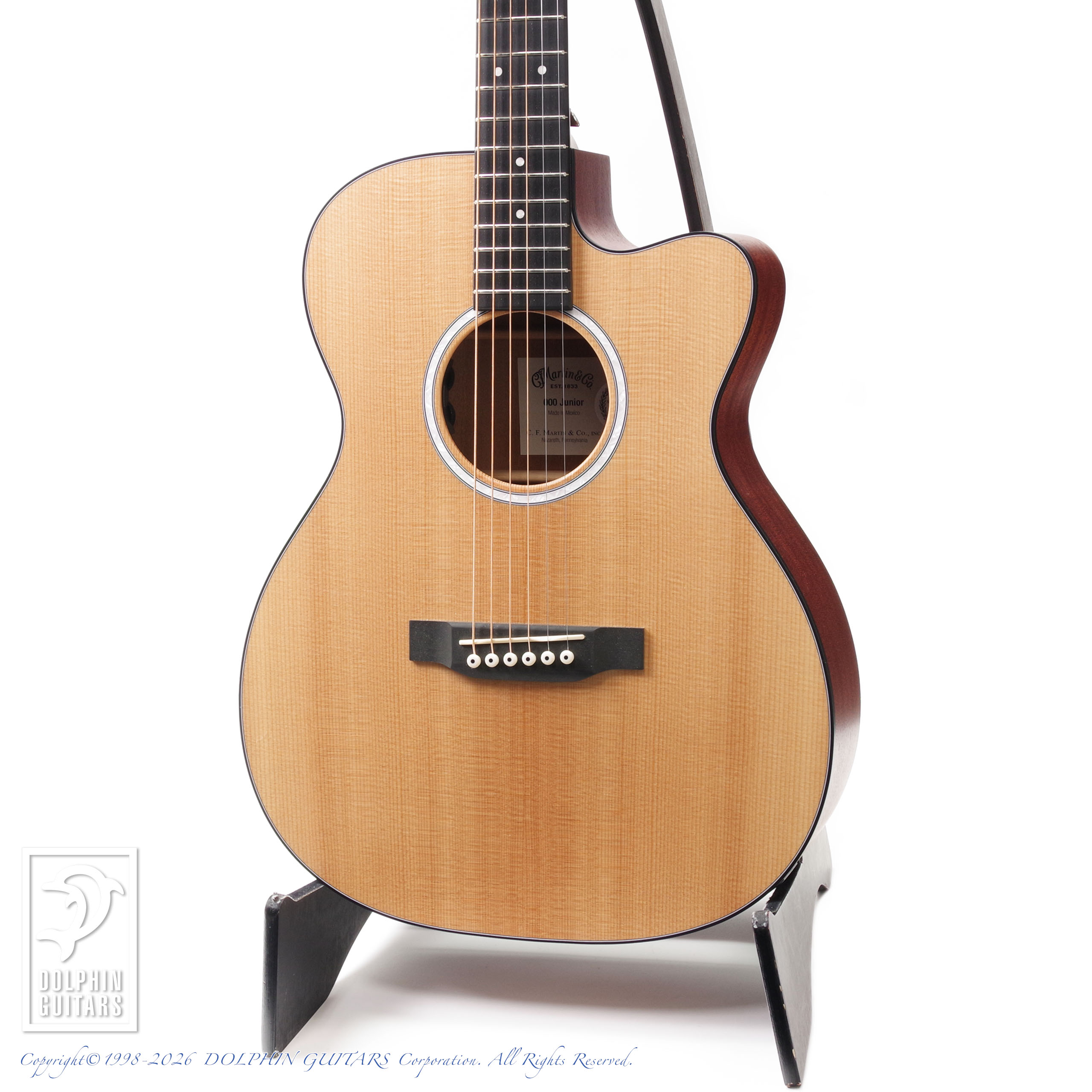 C.F.Martin:000C Junior 10E