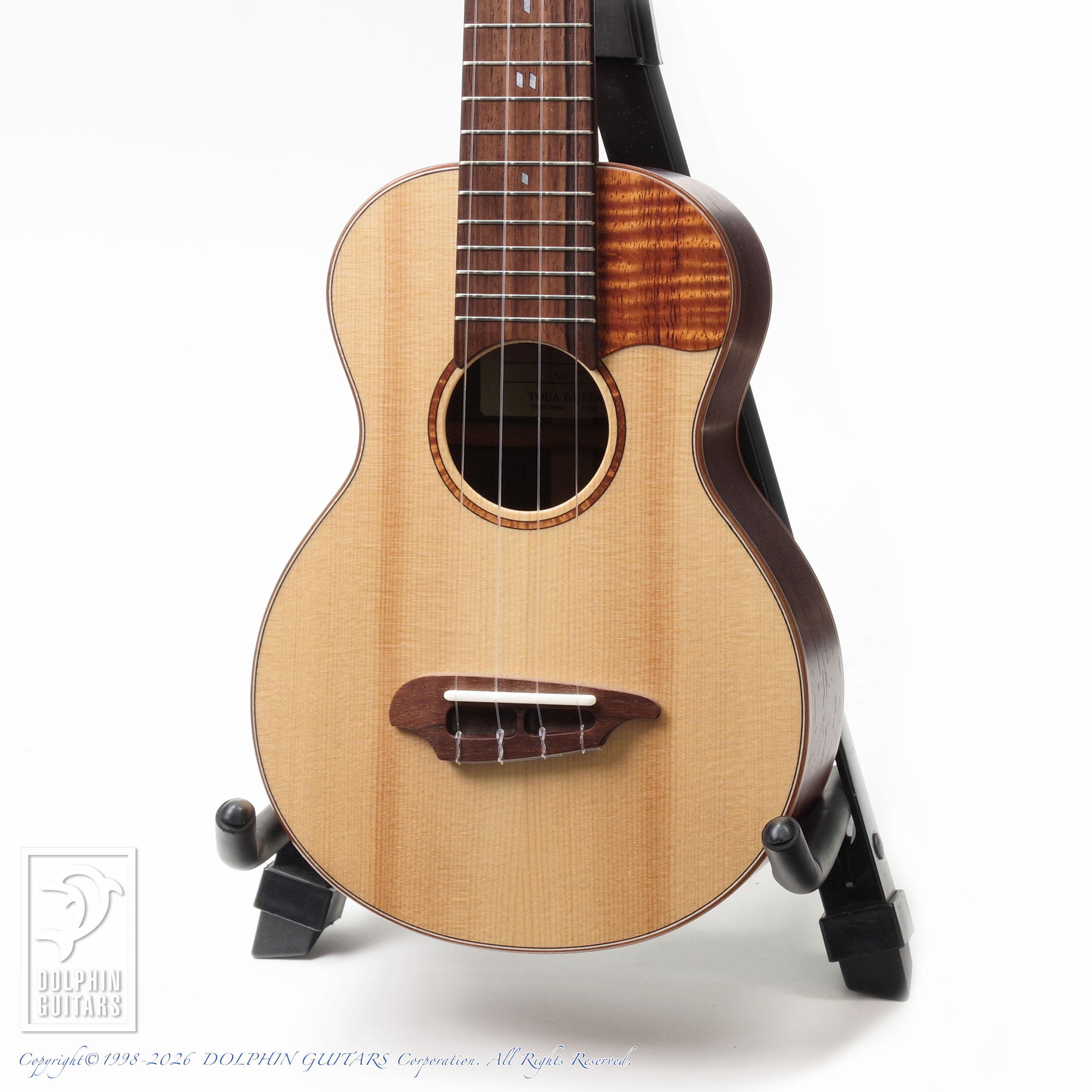 TODA GUITARS:VC (Madagascar Rosewood)