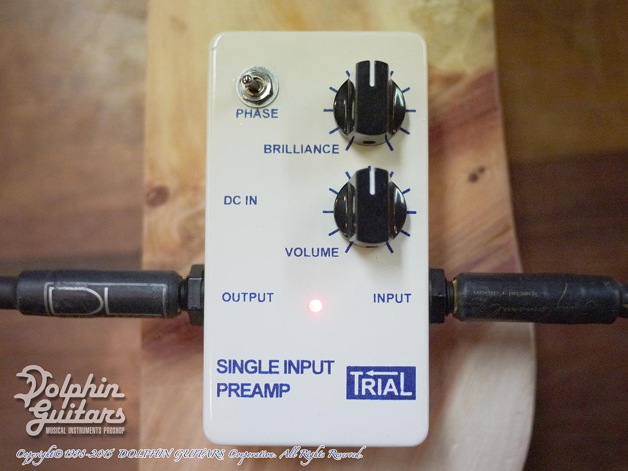 TRIAL・SINGLE INPUT PREAMP （アコースティック・ギター用シングルプリアンプ）