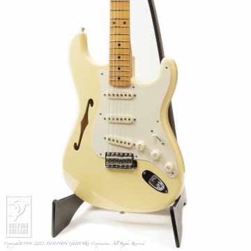 34 Eric Johnson Signature Stratocaster Thinline (Vintage White)