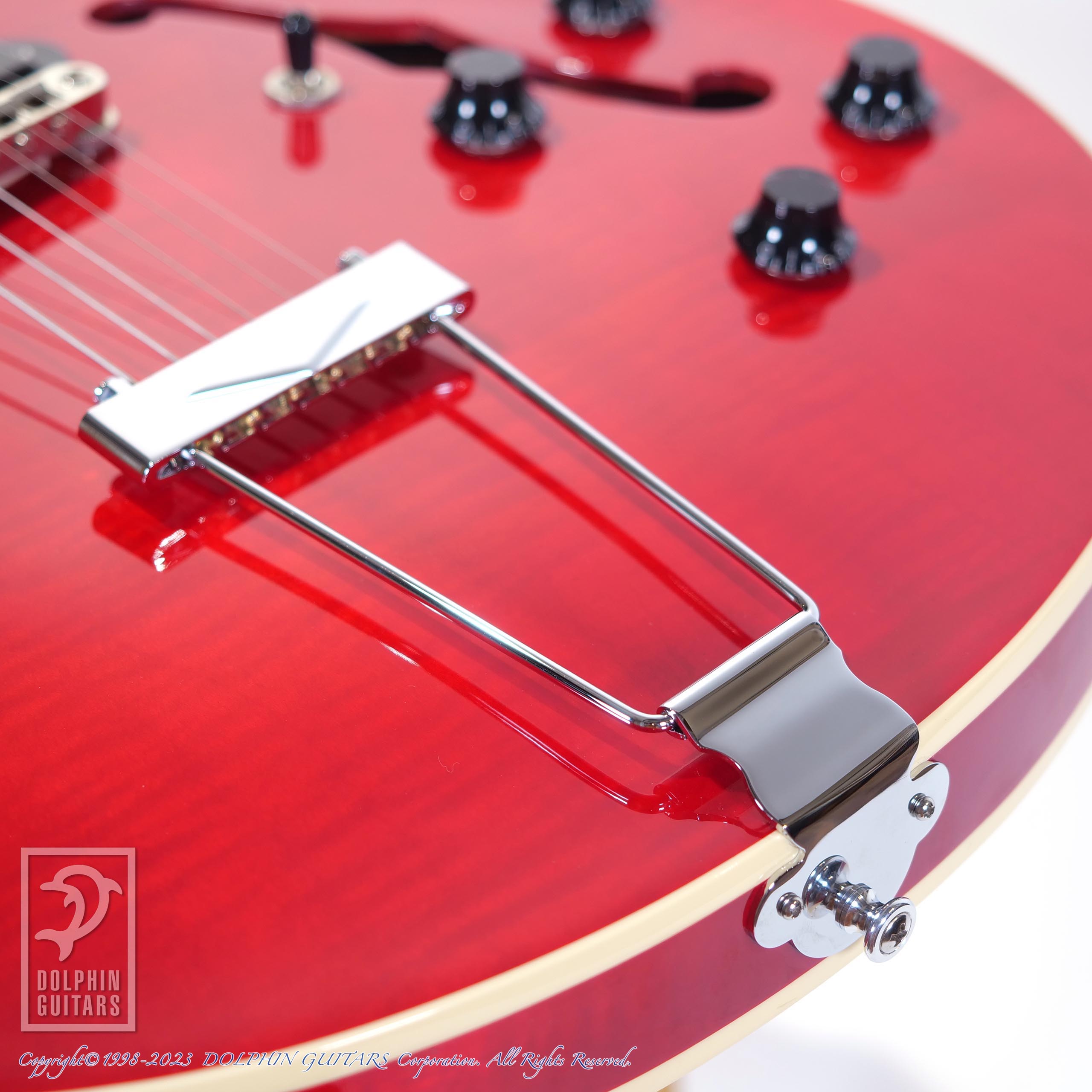 Heritage H-530(Translucent Cherry)|ドルフィンギターズ