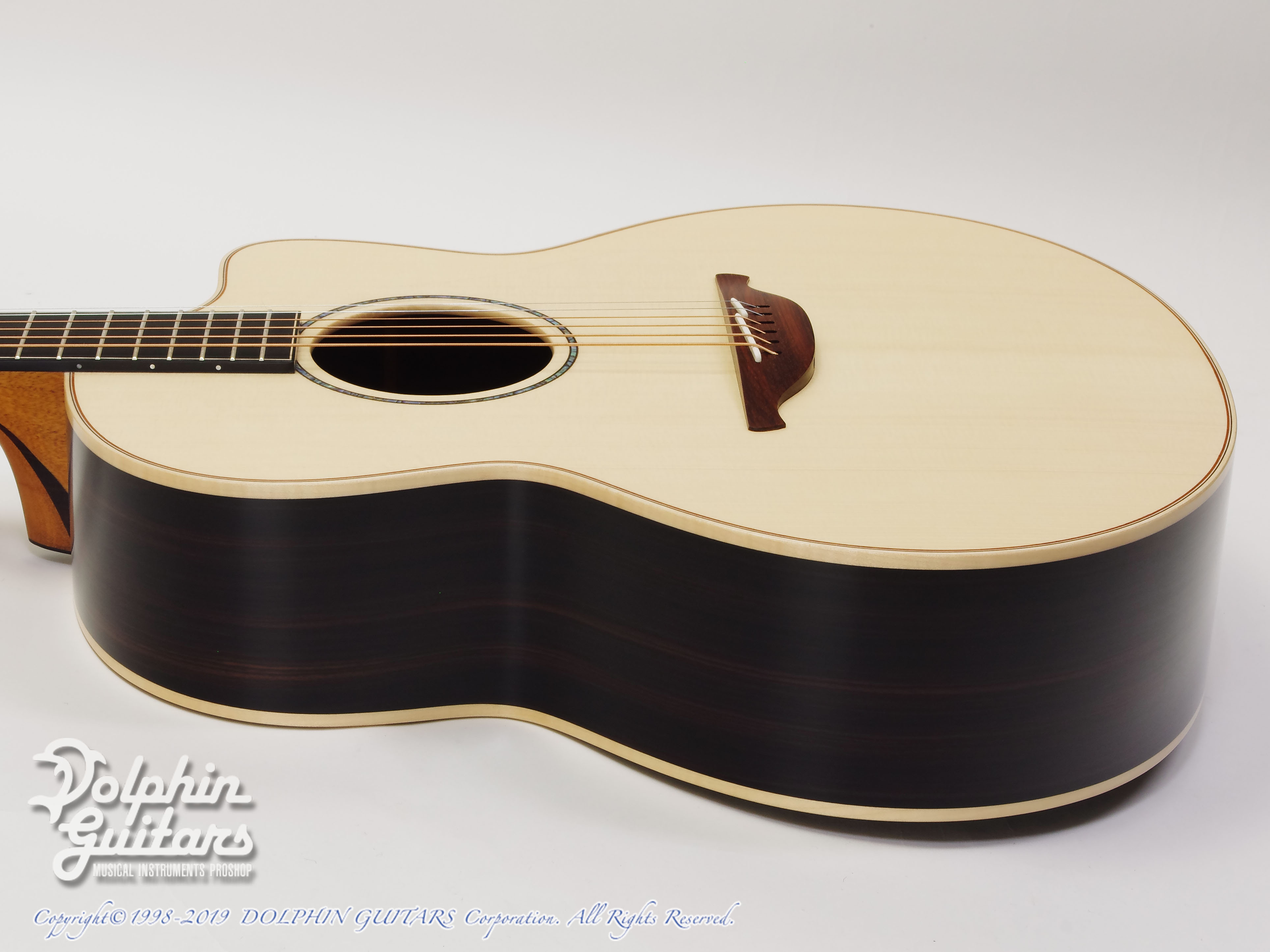 LOWDEN F-35C IR/AS|ドルフィンギターズ