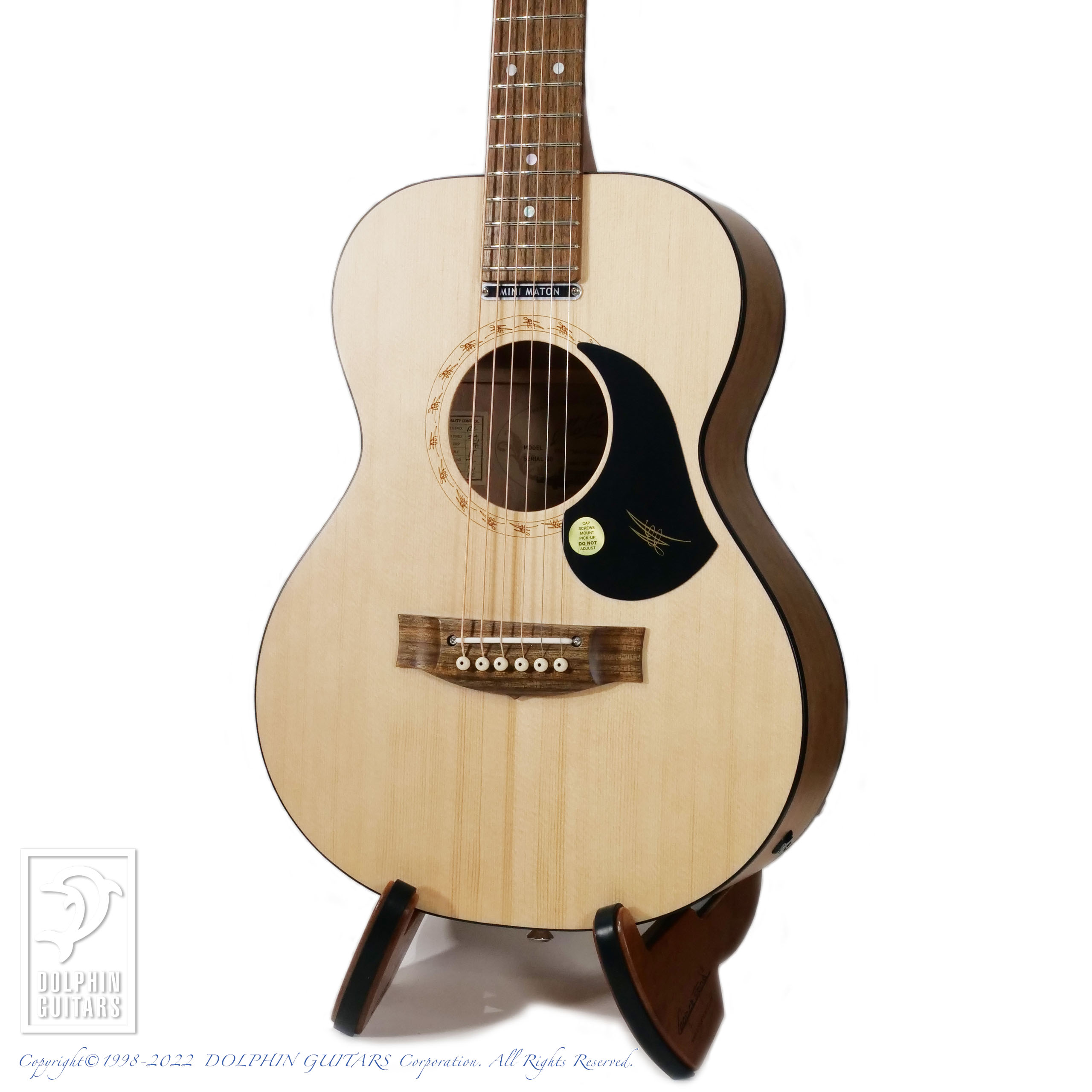 MATON EM6 (Mini Maton)|ドルフィンギターズ