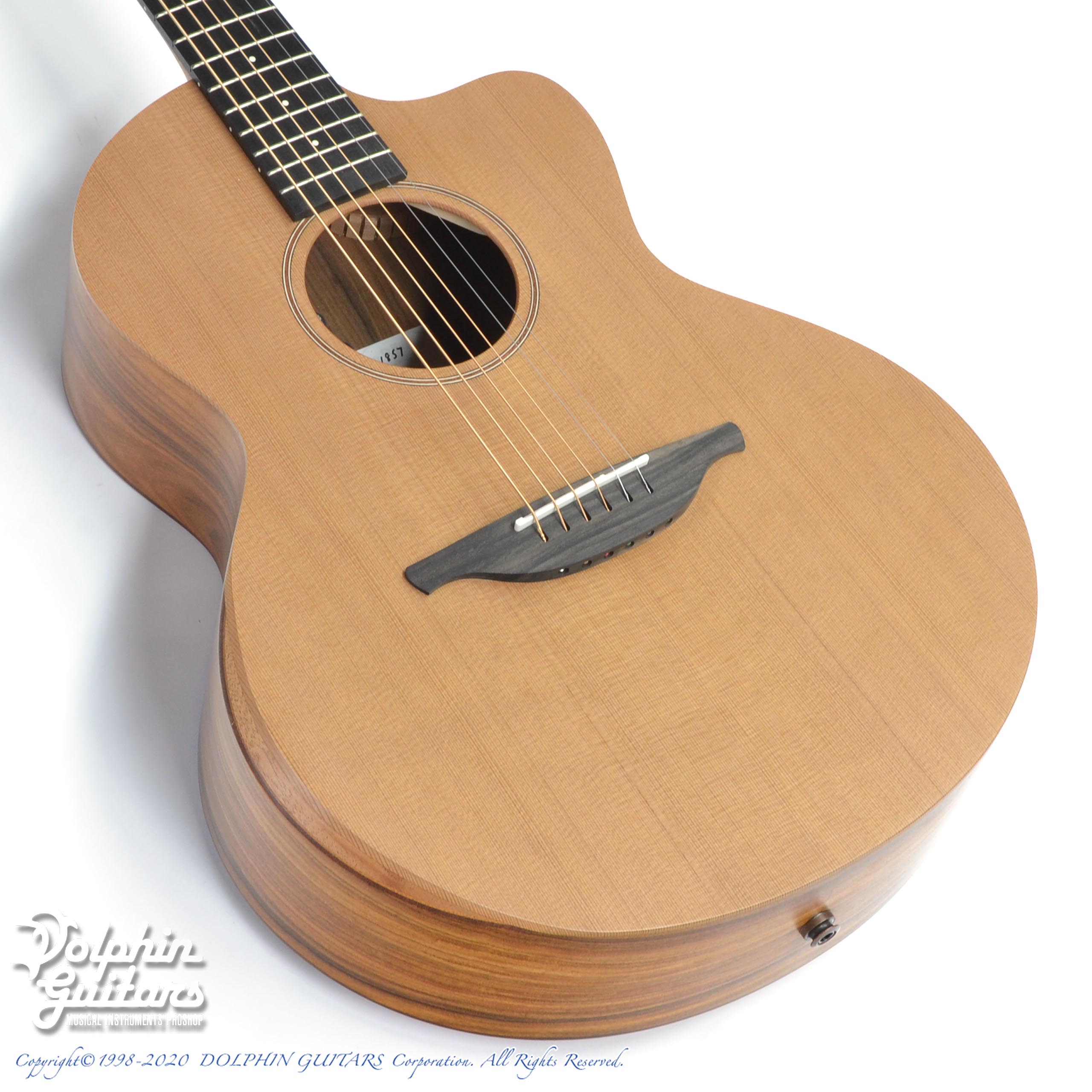 Sheeran by Lowden THE S03|ドルフィンギターズ