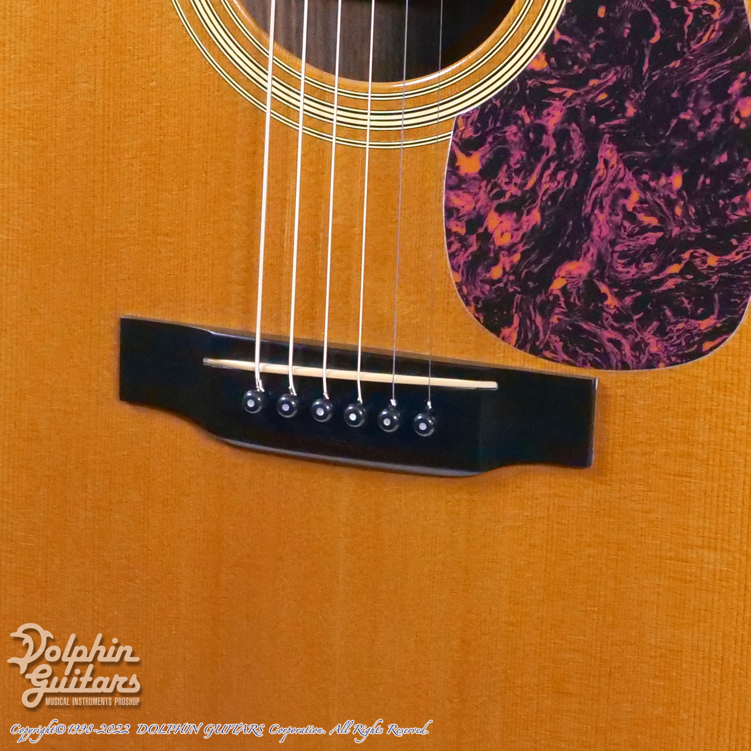 C.F.Martin HD-28V|ドルフィンギターズ