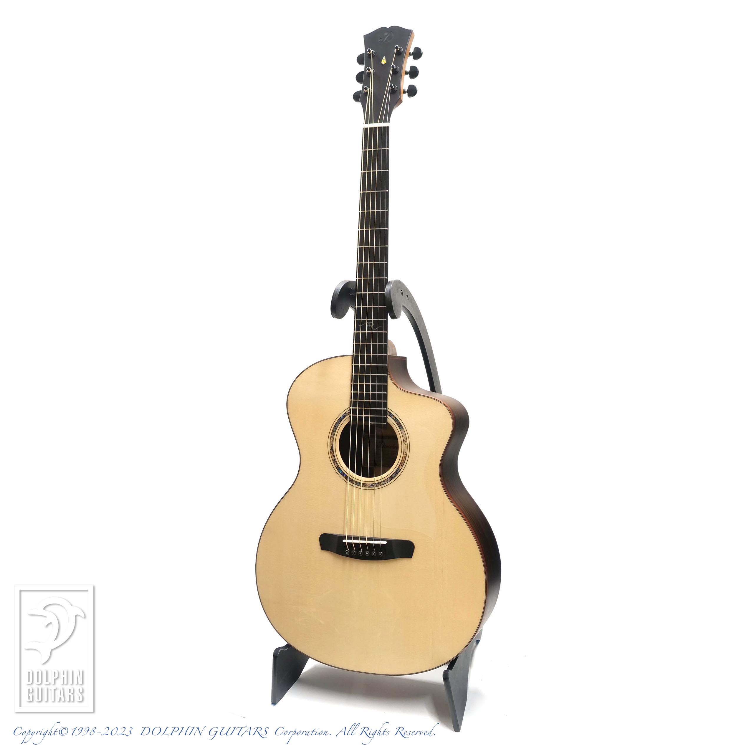 DELPHINE MARDIN PARIS デルフィーヌマルダンカフ1980年代 LEVIN 320N/M2|ドルフィンギターズ