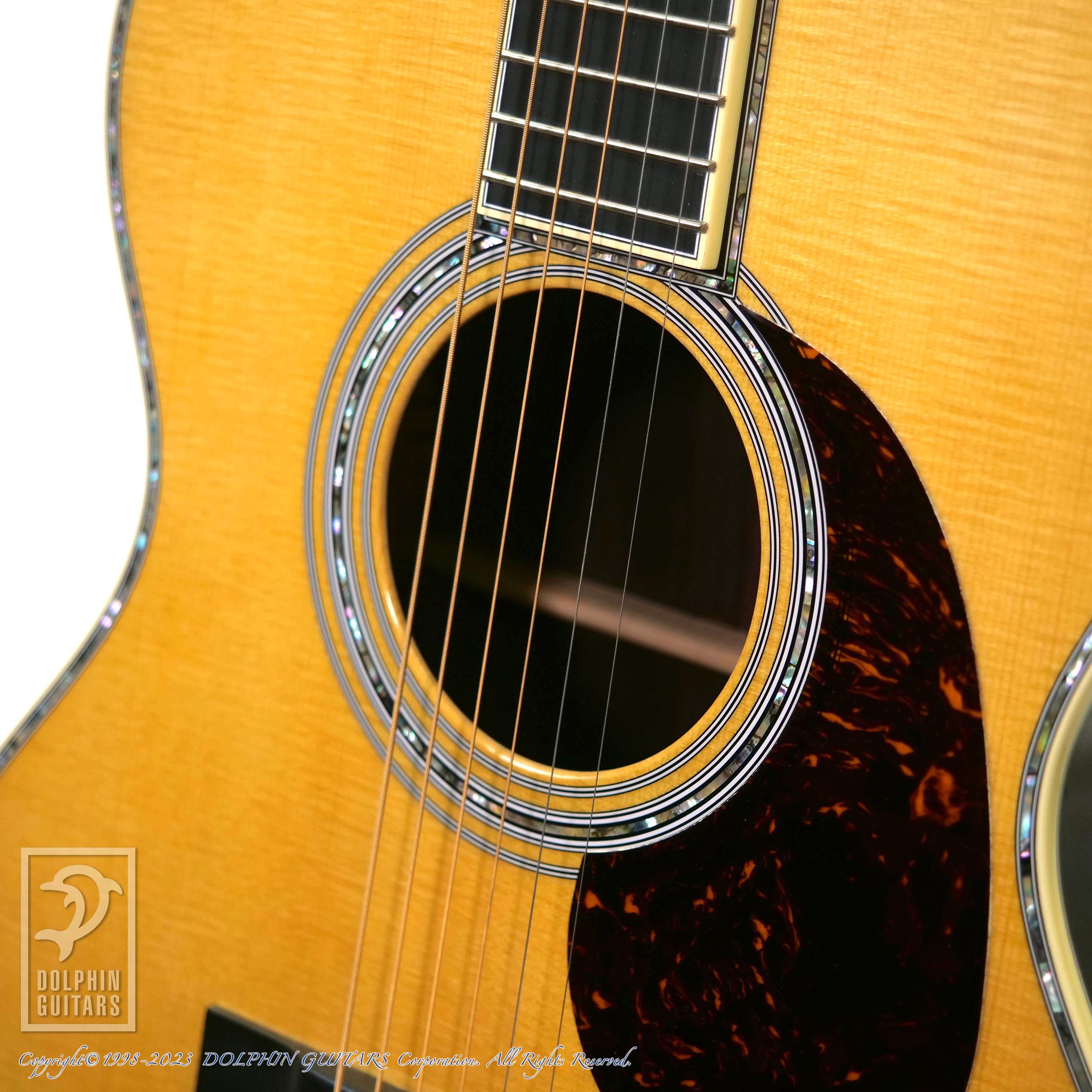 C.F.Martin 000-42 Standard|ドルフィンギターズ