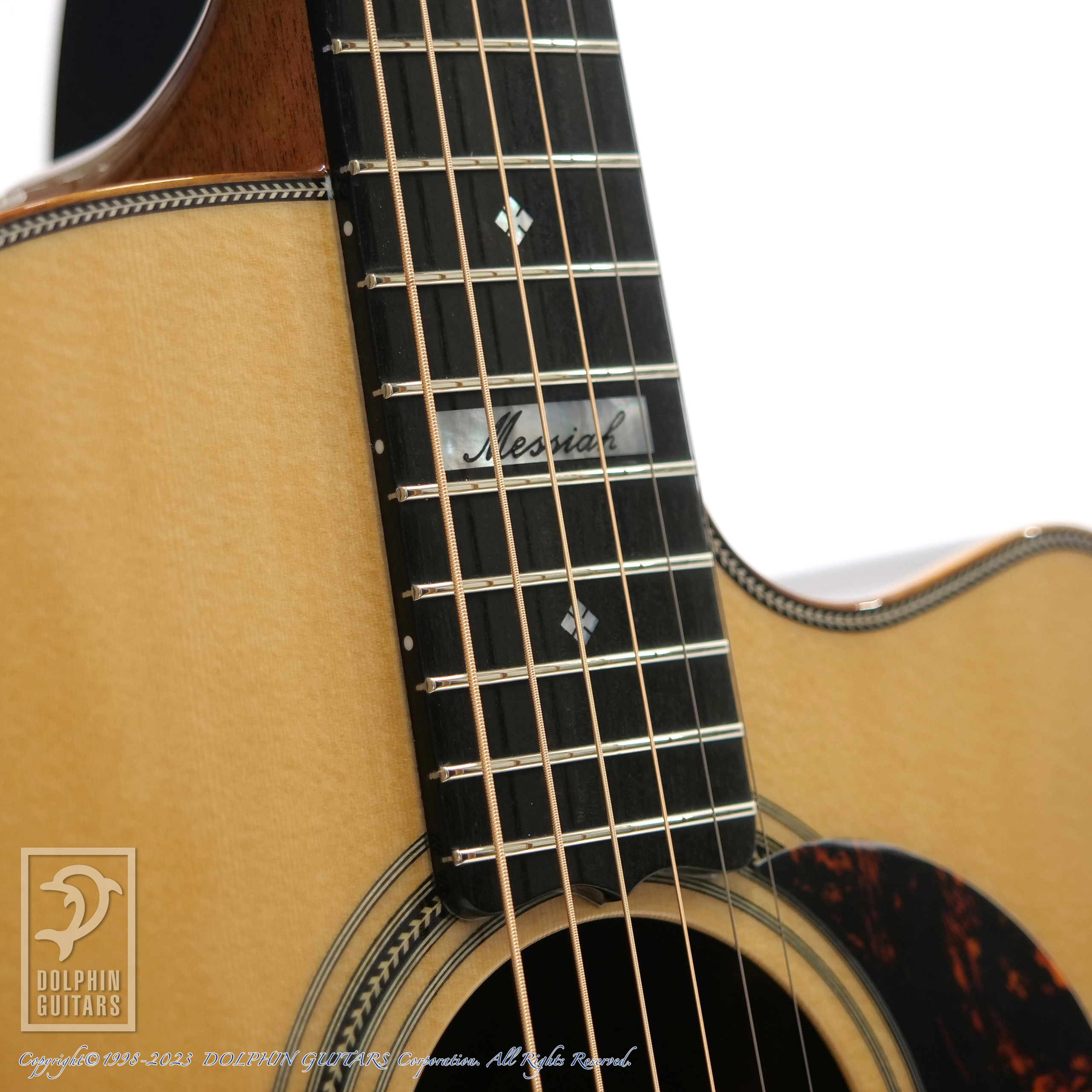 Maton メイトン エレアコギター EM100C-808 Messiah MATON EM100C-808 Messiah|ドルフィンギターズ