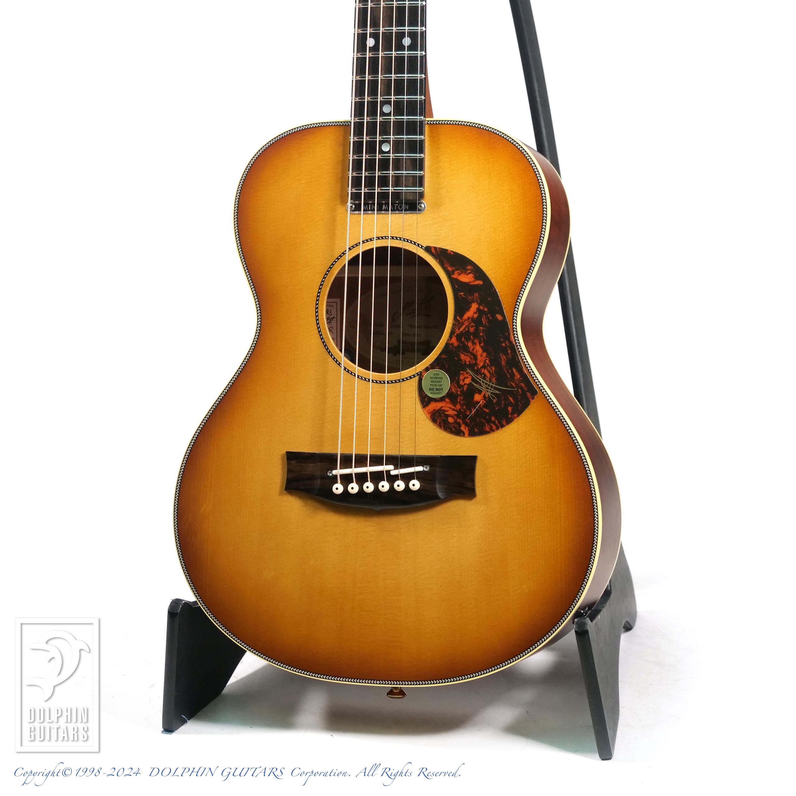 t*4様 MATON EMD6 (Mini Maton Diesel Speci MATON EMD6 (Mini Maton Diesel Special)|ドルフィンギターズ