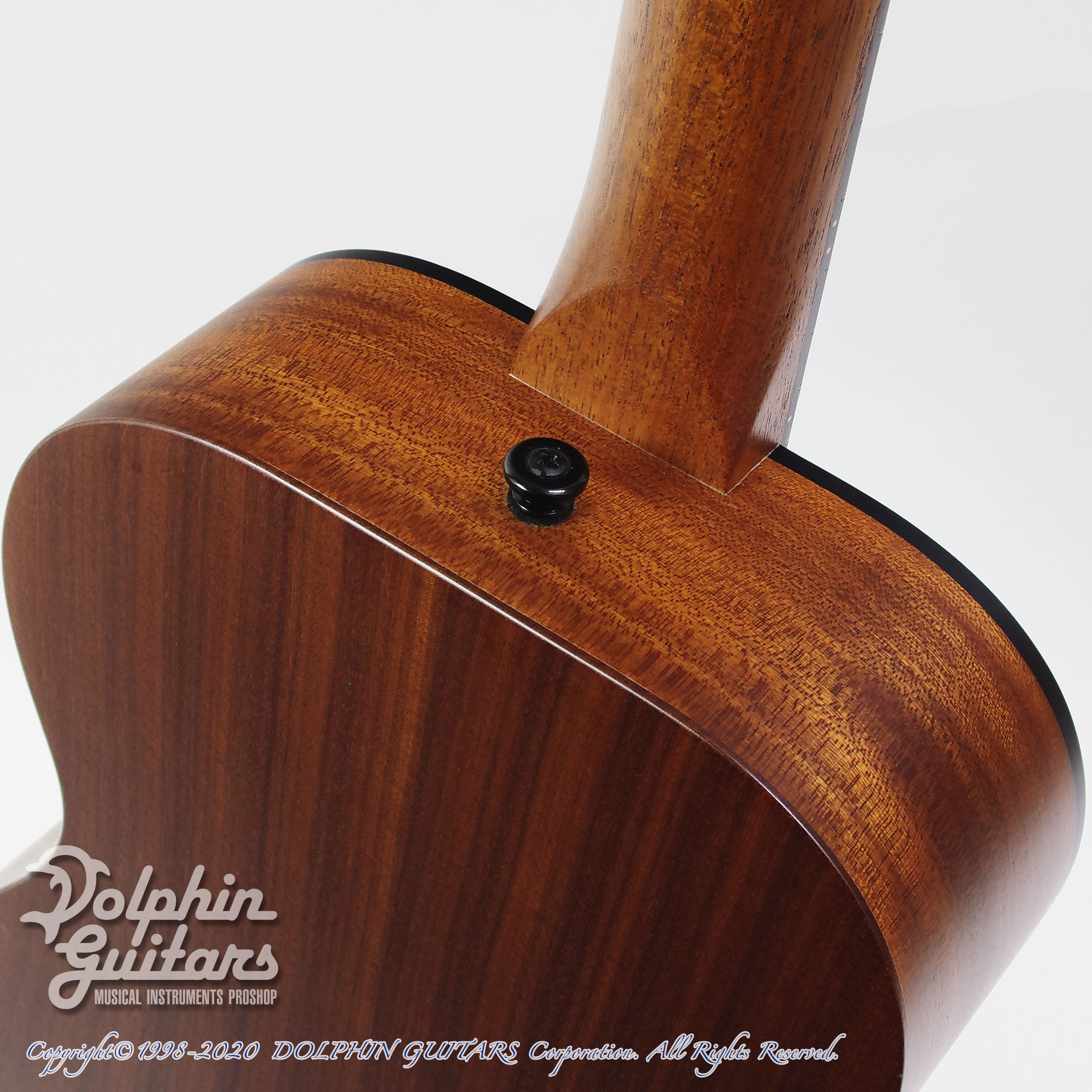 MATON EMM6 (Mini Maton)|ドルフィンギターズ