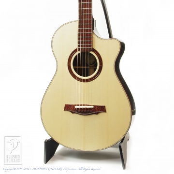 Jujube with Cutaway (African Blackwood)