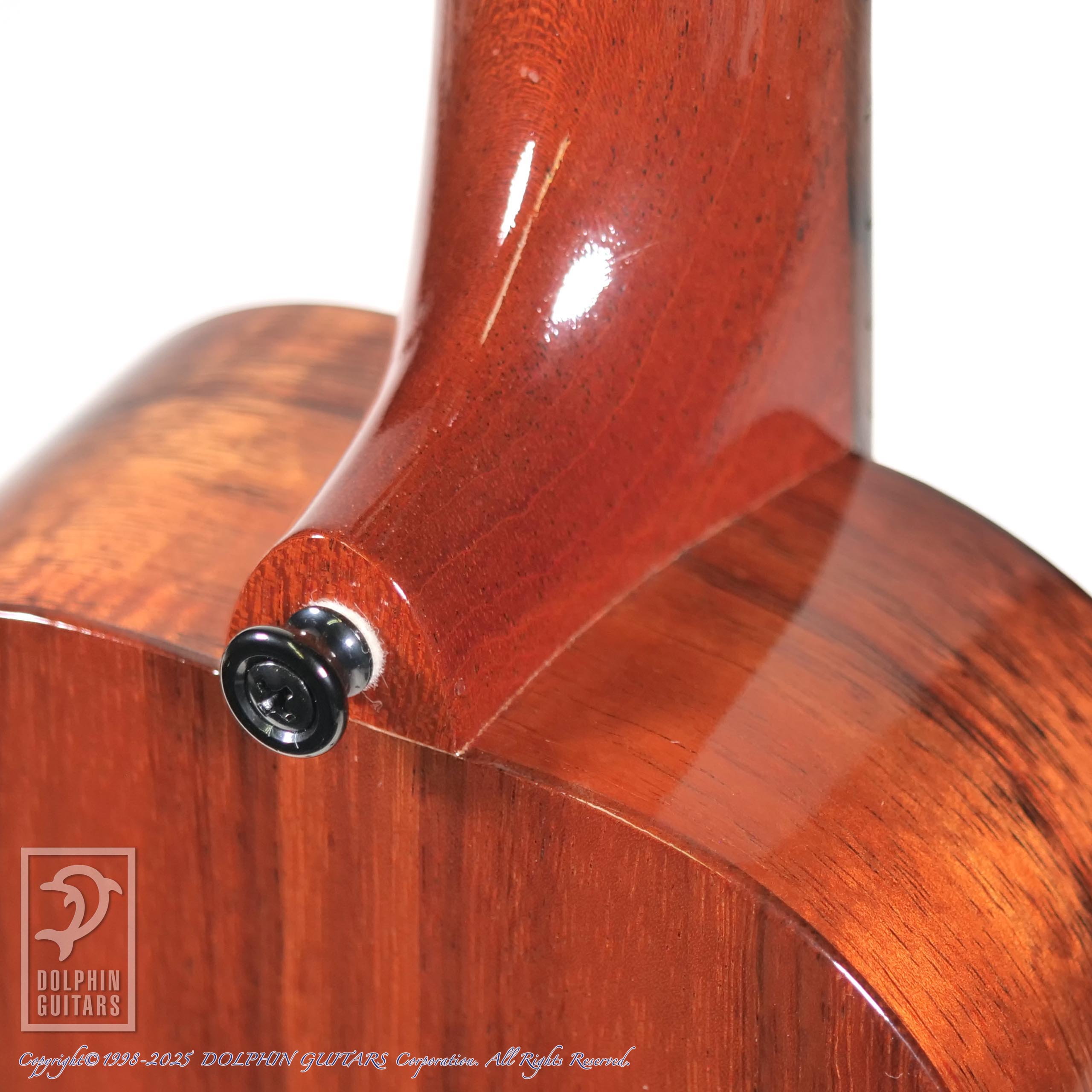 KAMAKA HF-1 (Soprano)|ドルフィンギターズ