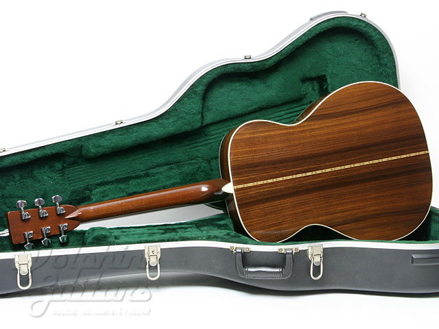Martin 000-28 2015年製　Fishmanピックアップ付き C.F.Martin 000-28 JP Custom|ドルフィンギターズ