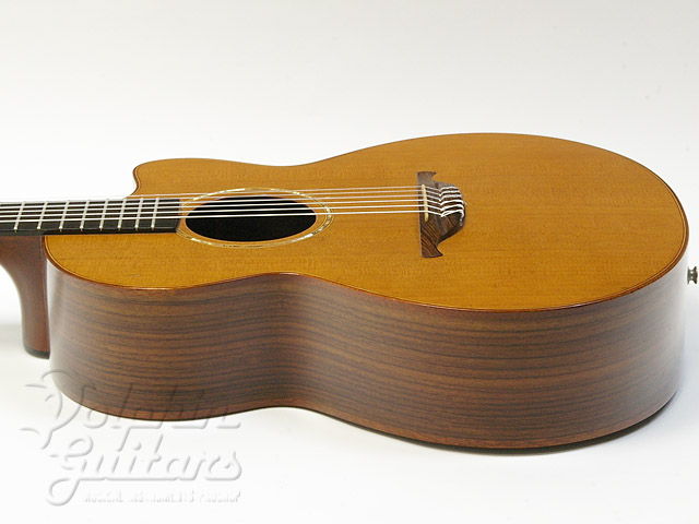 LOWDEN S-25J|ドルフィンギターズ