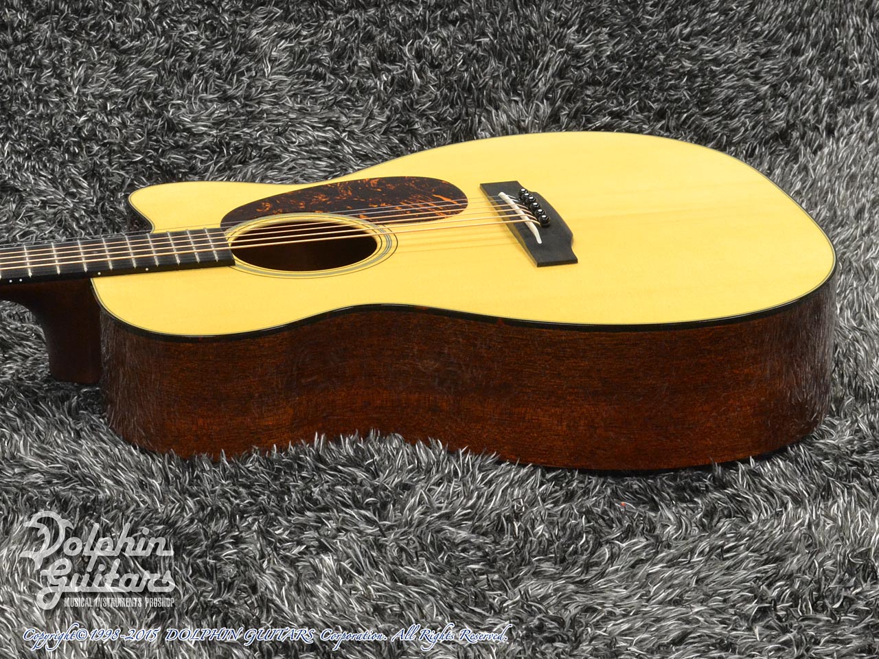 C.F.Martin CTM 00-18 Cutaway|ドルフィンギターズ