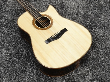 KMD-Cutaway (Adirondack Spruce & Jacaranda)