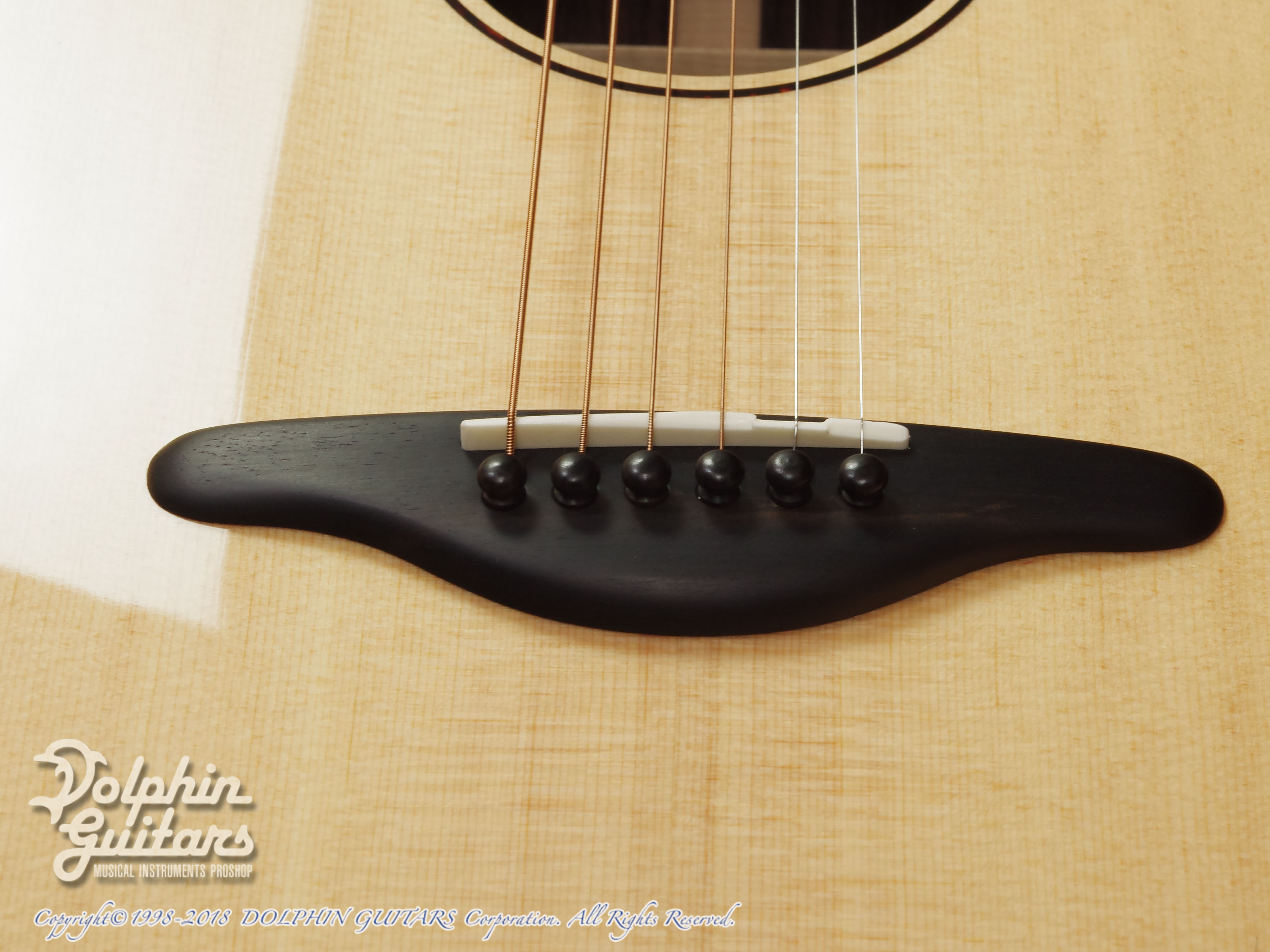 SUGI CRAFT (Luthier's Design Project): Nougat Cutaway (10)