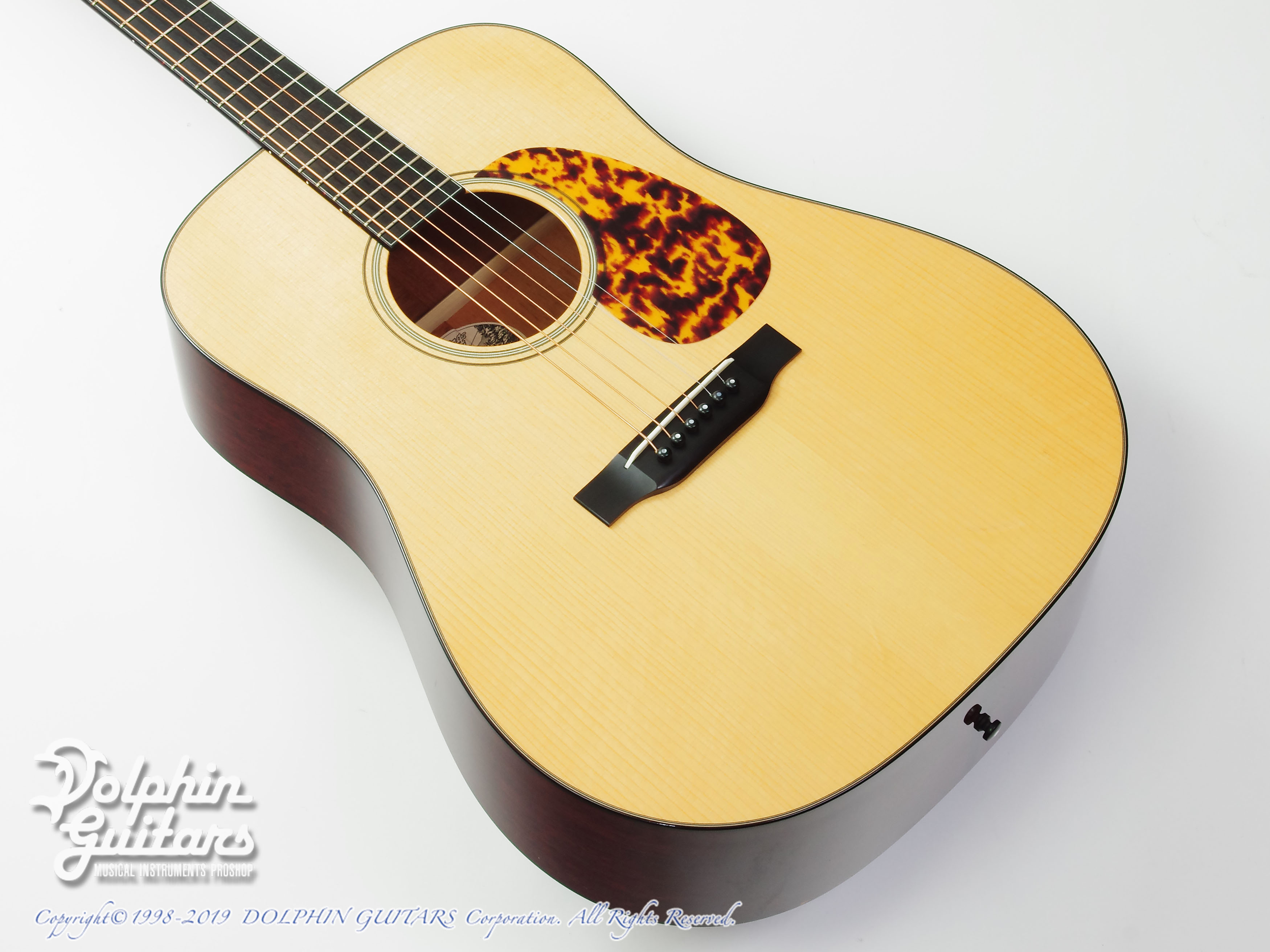 CW Mh A (Winfield Mahogany)