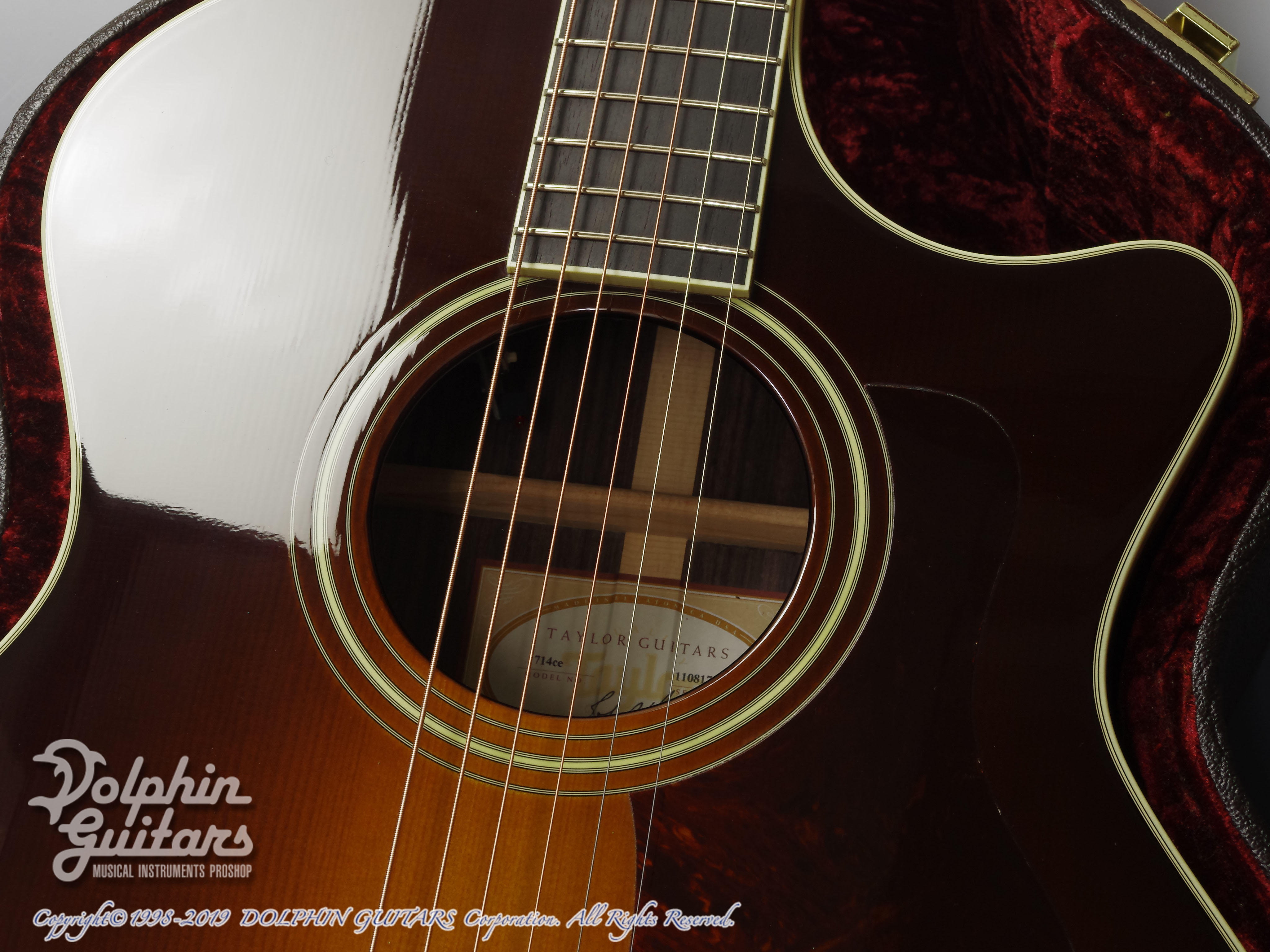 TAYLOR 714ce SB|ドルフィンギターズ