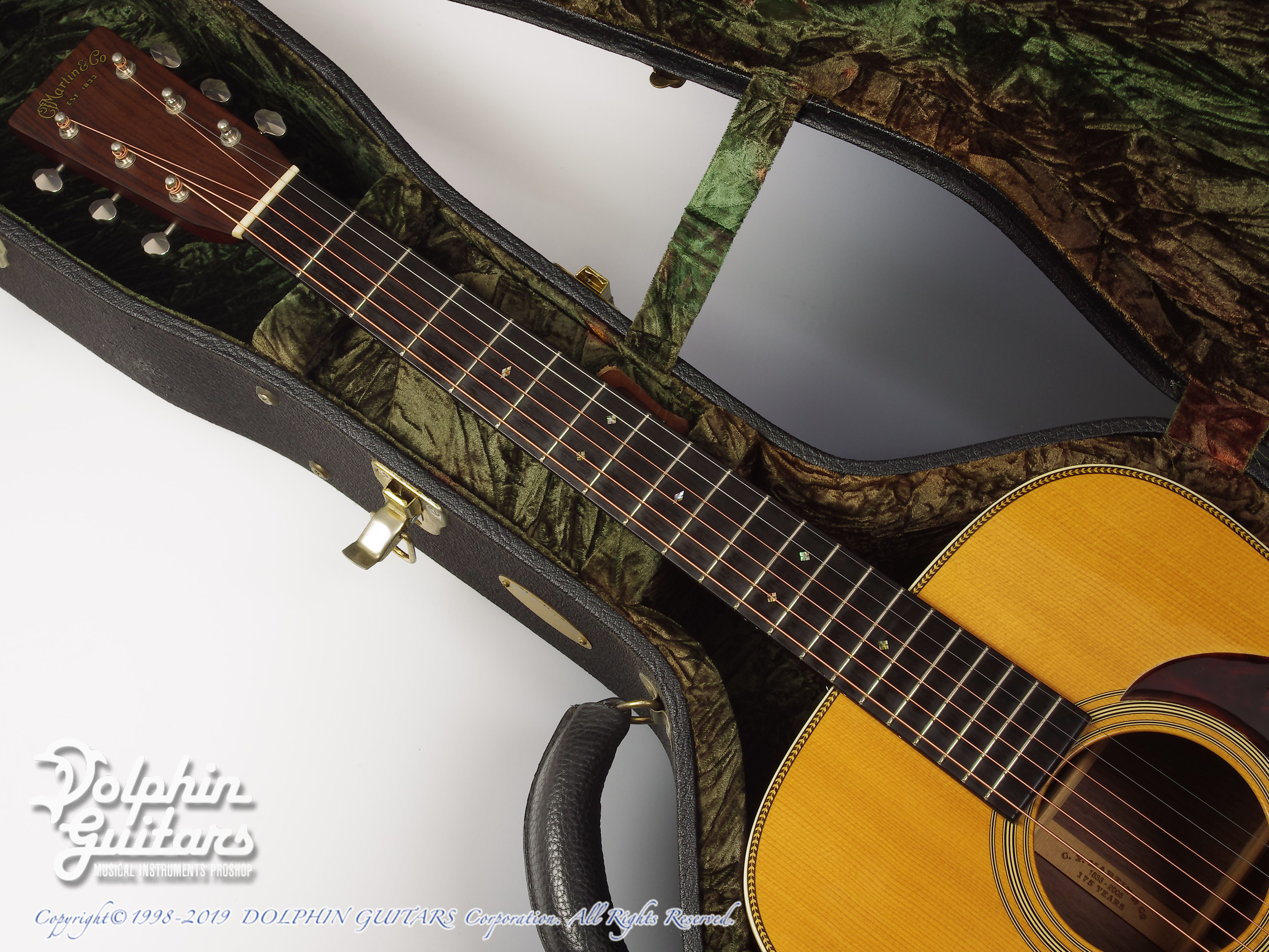 C.F.Martin HD-28V|ドルフィンギターズ