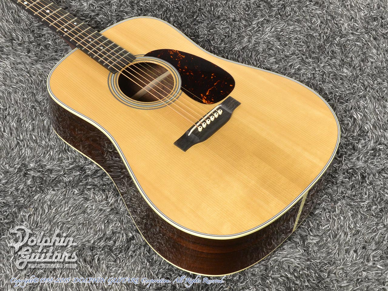 C.F. Martin & Co. DM アコースティックギター Martinのラインナップをご紹介｜島村楽器 セレオ国分寺店