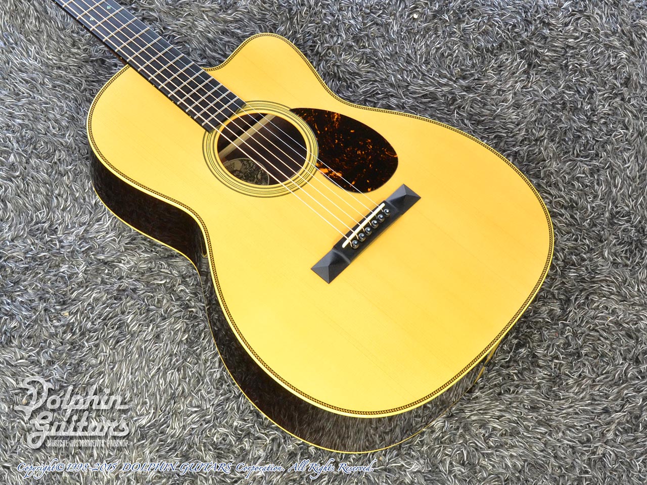 000-2HA Cutaway Varnish